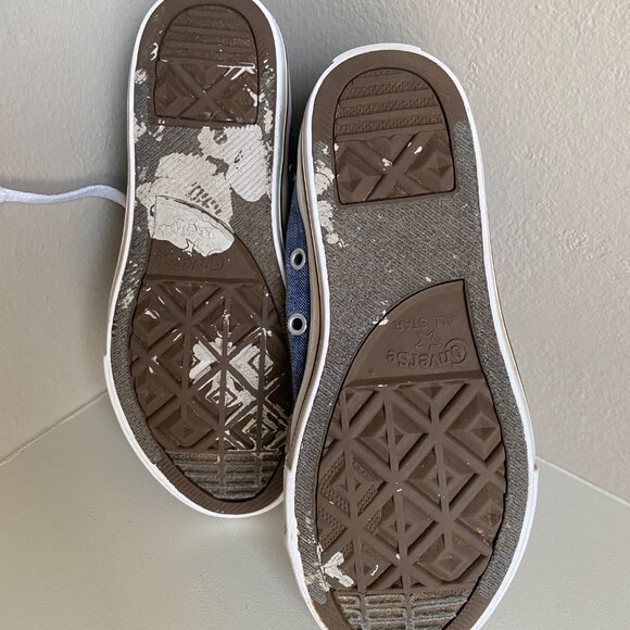 Lot of 2 pairs of Converse Chuck Taylor All-Star Mid-Top Sneakers - Youth Size 2 - Picture 8 of 9